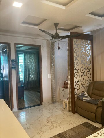 Living Room in 3 BHK Builder Floor at Sector 85 – for Sale