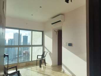 1 BHK Apartment For Rent in Rajesh White City Kandivali East Mumbai  7340388