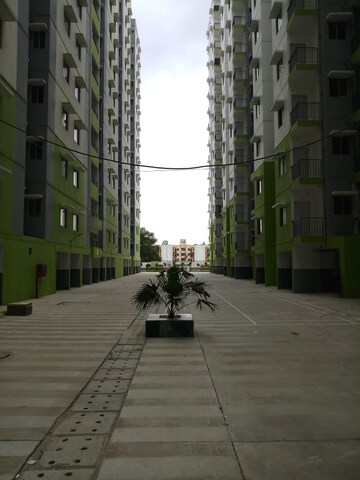 Parking in 2 BHK Apartment at Avadh Vihar Yojna – for Sale