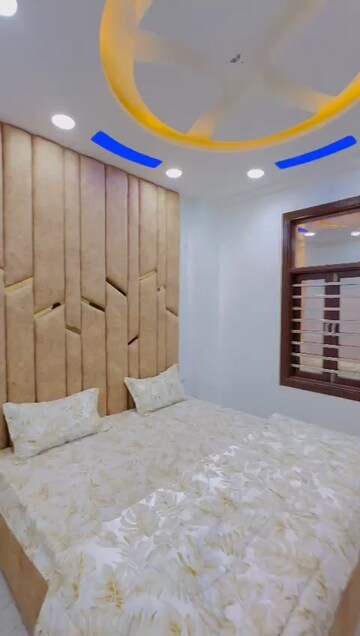 Room in 2 BHK Apartment at Razapur Khurd – for Sale