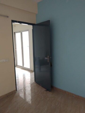 Room in 2 BHK Apartment at Gaur Atulyam, Omicron I Greater Noida – for Sale