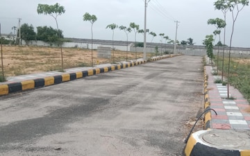 Plot For Sale in Sainikpuri