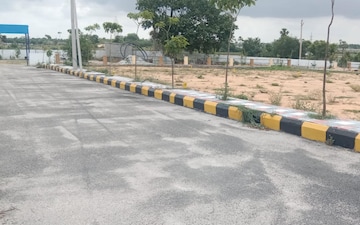 Plot For Sale in Habsiguda