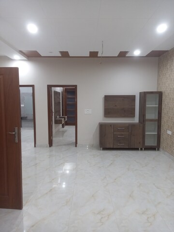 Building Lobby in 3 BHK Apartment at Sector 79 – for Sale