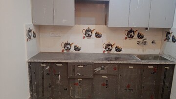 Furnished Amenities in 2 BHK Builder Floor at Raj Nagar Extension – for Sale