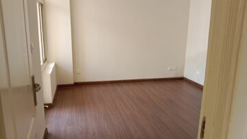 Room in 4 BHK Apartment at Terra Elegance, Alwar Bypass Road – for Sale