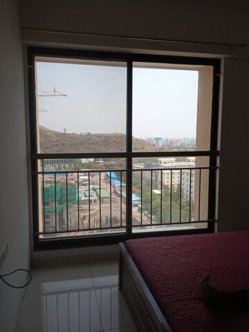 Room in 2 BHK Apartment at Pride World City Kingsbury, Charholi Budruk – for Sale