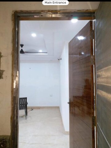 Living Room in 3 BHK Builder Floor at Shalimar Garden Extension 2 – for Sale