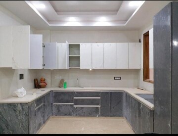 Kitchen in 3 BHK Builder Floor at Shalimar Garden Extension 2 – for Sale