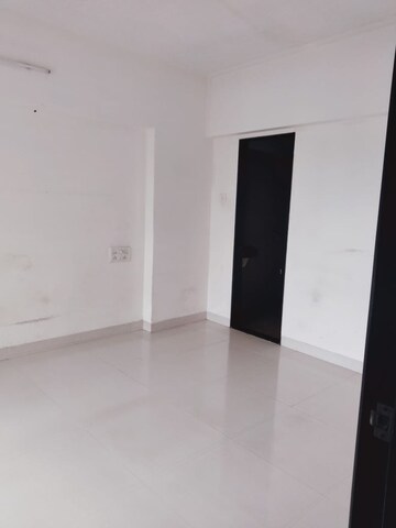 Room in 3 BHK Apartment at Paranjape Schemes Vighna Rajendra, Jogeshwari West – for Sale