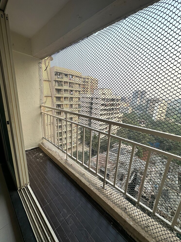 Balcony, shree-sanman-apartment 1 Bedroom 440 Sq.Ft. Apartment In Andheri West Mumbai 7341240