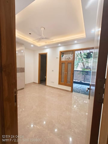 Room in 3 BHK Builder Floor at Malviya Nagar – for Sale