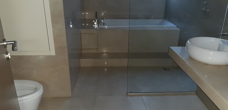 Bathroom, bombay-realty-two-icc 3 Bedroom 1655 Sq.Ft. Apartment In Dadar East Mumbai 7341579