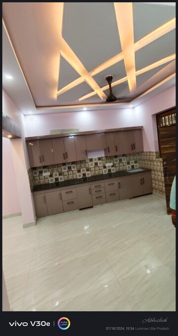 Bedroom in 4 BHK Independent House at Jankipuram Extension – for Sale