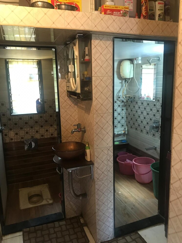 Attached Bathroom, rama-building 2 Bedroom 960 Sq.Ft. Apartment In Dombivli West Thane 7341723