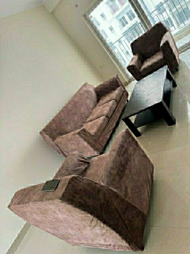 Living Room, parsvnath-platinum 3.5 Bedroom 1528 Sq.Ft. Apartment In Sector Swarn Nagri Greater Noida 7341991