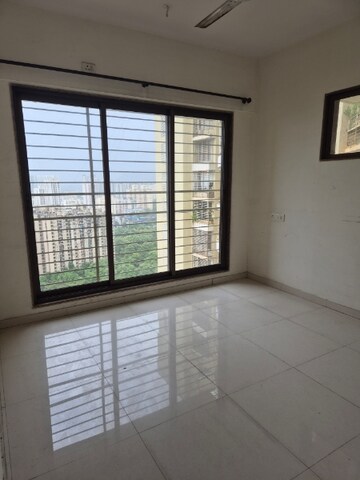 Room in 2 BHK Apartment at Acme Alpinia, Ghodbunder Road – for Sale