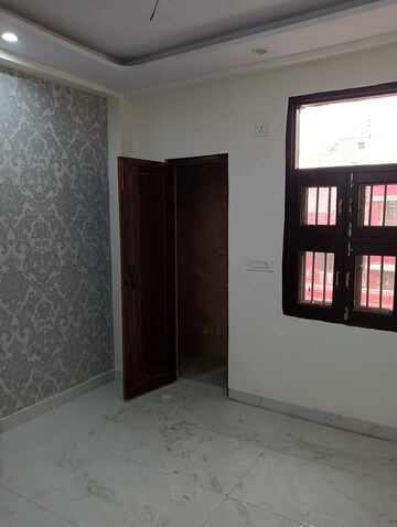 2 BHK Builder Floor For Sale in Dwarka Mor