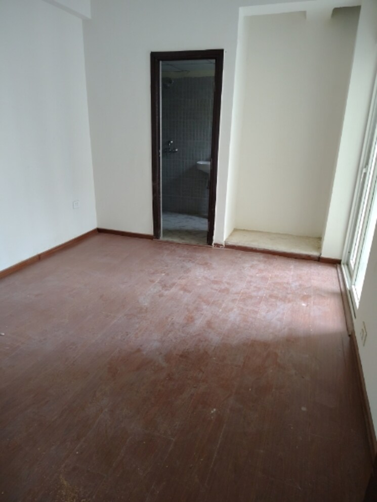 Room, amrapali-centurian-park 2.5 Bedroom 990 Sq.Ft. Apartment In Tech Zone 4 Greater Noida Greater Noida 7342736