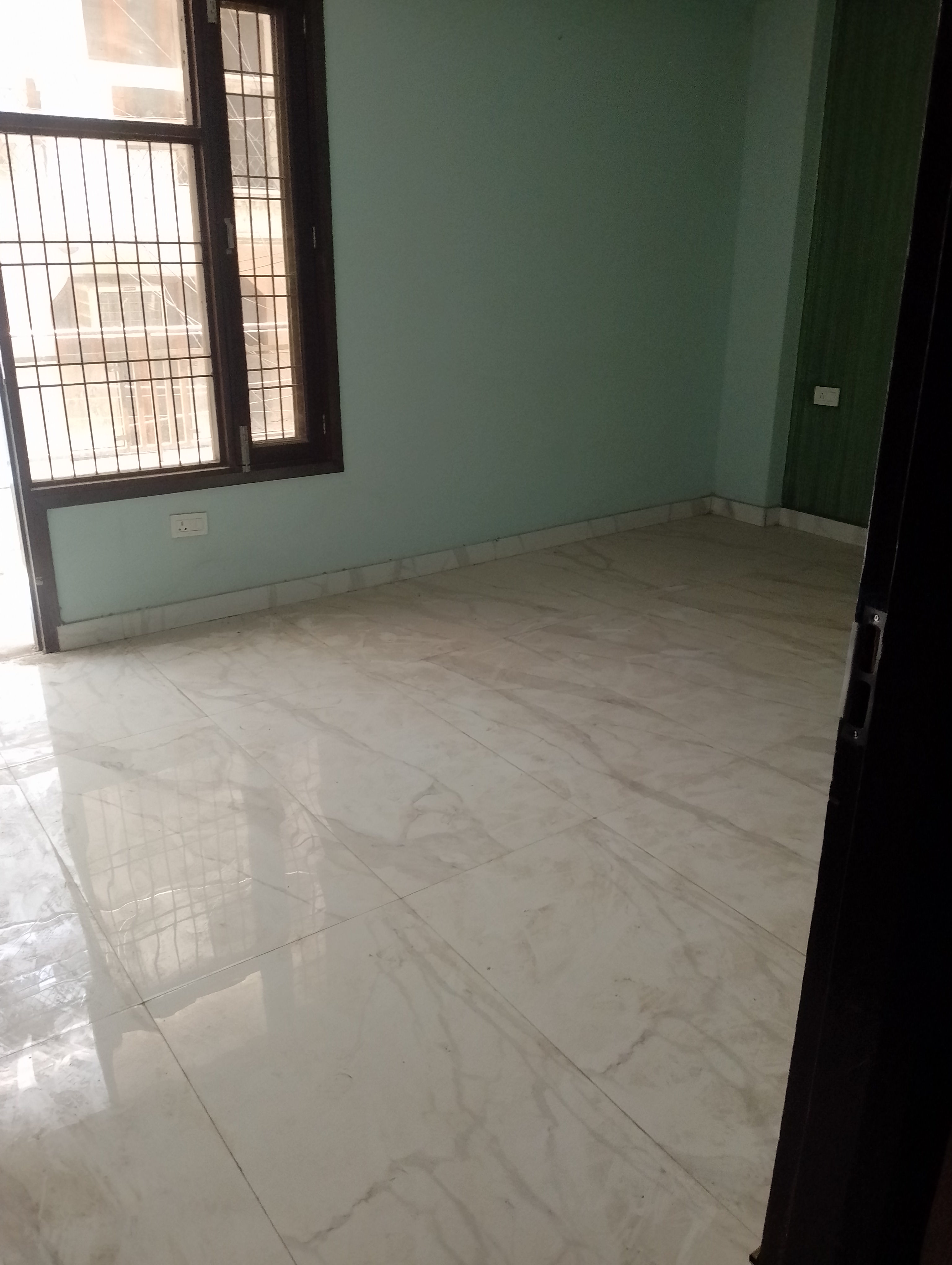 3 BHK Apartment For Resale in Viswakarma Colony Delhi  7342833