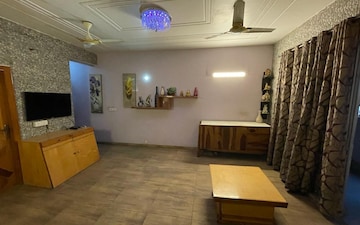 2 BHK Apartment For Sale in DLF Regency Park I, Dlf Phase iv