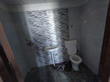 Bathroom in 2 BHK Apartment at Signature Global The Roselia, Sector 95a – for Sale