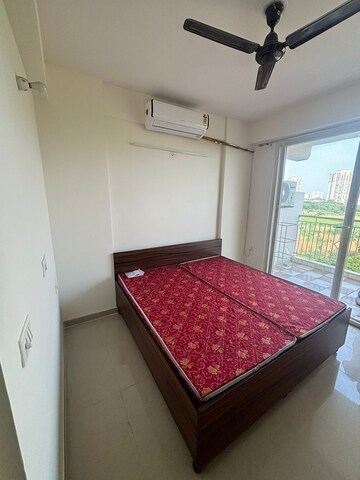 Bedroom in 1 BHK Apartment at Shree Vardhman Green Court, Sector 90 – for Sale