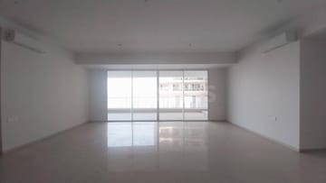 Room in 3.5 BHK Apartment at Omkar Alta Monte, Malad East – for Sale