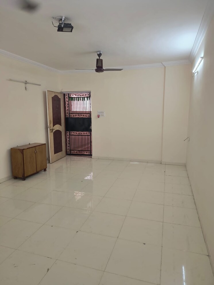 Living Room, green-valley-chs 2 Bedroom 1200 Sq.Ft. Apartment In Wanwadi Pune 7344889