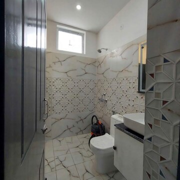 Bathroom in 2 BHK Villa at Dakpathar – for Sale