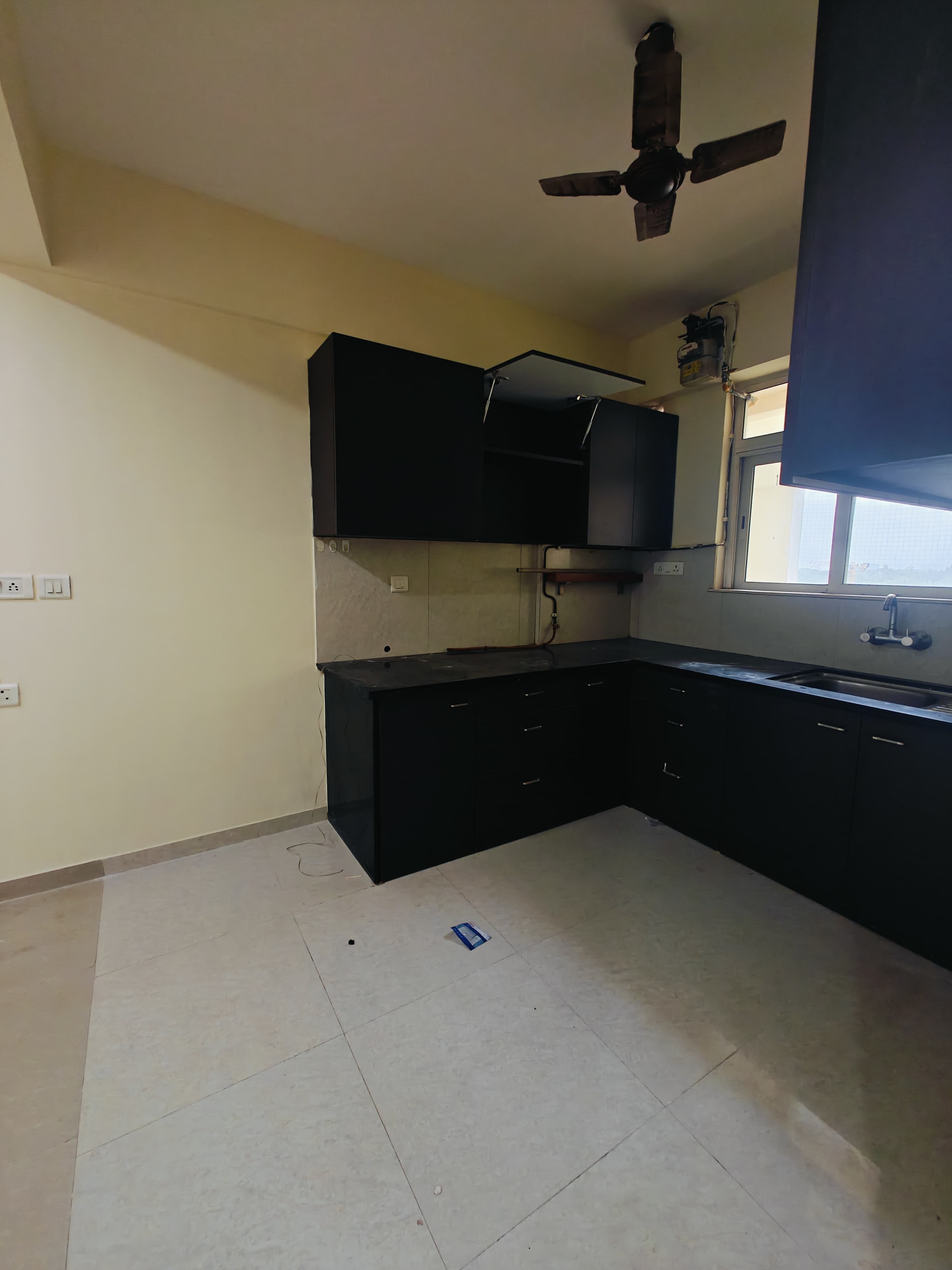 2 BHK Apartment For Rent in Hiranandani Estate Chelsea Ghodbunder Road Thane  7345782