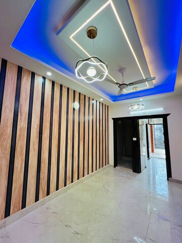 Bedroom in 2 BHK Builder Floor at Mg Road – for Sale
