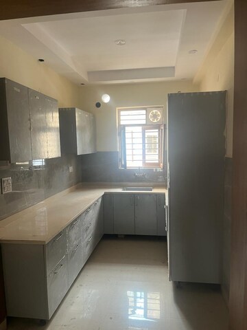 Kitchen in 2.5 BHK Apartment at BPTP The Resort, Sector 75 – for Sale