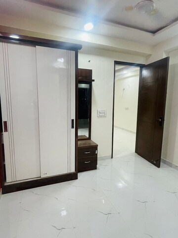 Building Lobby in 3 BHK Builder Floor at Defence Enclave Noida, Sector 44 – for Sale