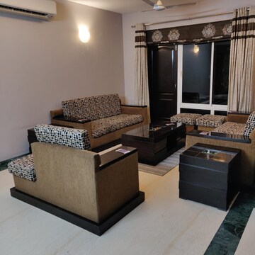 Living Room in 4 BHK Apartment at Bestech Park View City 1, Sector 48 – for Sale
