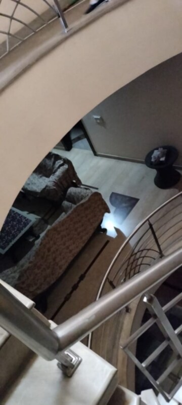 Furnished Amenities in 6+ BHK Independent House at Sector 11 – for Sale