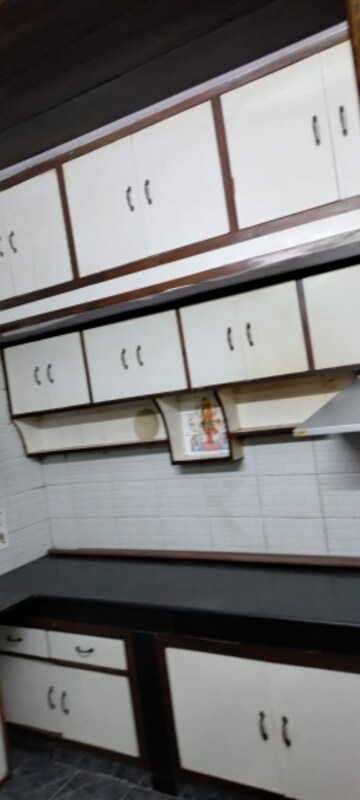 Furnished Amenities in 6 BHK Independent House at Sector 22 – for Sale