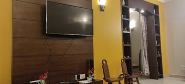 Furnished Amenities in 6+ BHK Villa at Sector 50 – for Sale