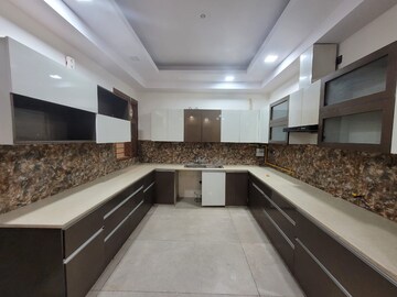 Kitchen in 4 BHK Builder Floor at Uptown Homes Mod Floors, Sector 85 – for Sale