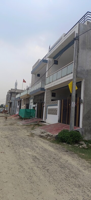  Plot For Sale in Sultanpur Road