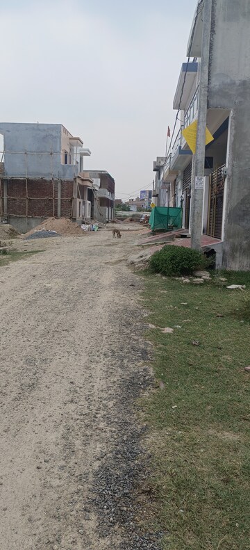  Plot – Exterior View View at Sultanpur Road - for Sale