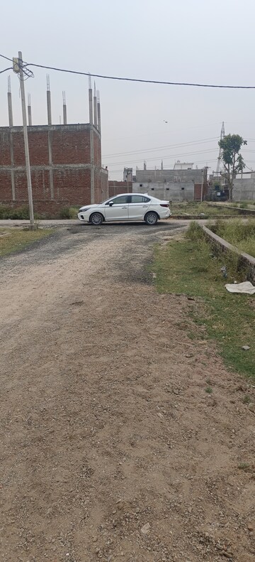  Plot – Exterior View View at Sultanpur Road - for Sale