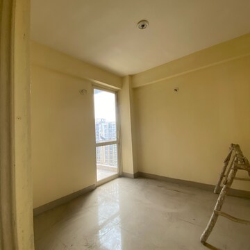 Room in 3 BHK Apartment at Conscient Habitat 78, Faridpur – for Sale