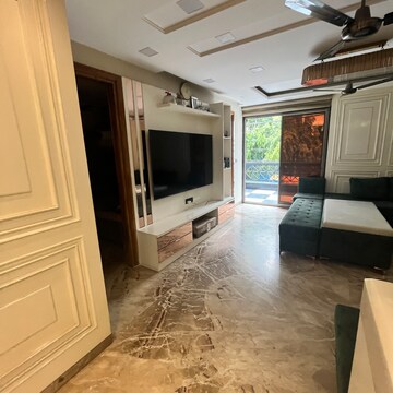Living Room in 3 BHK Builder Floor at Naraina – for Sale