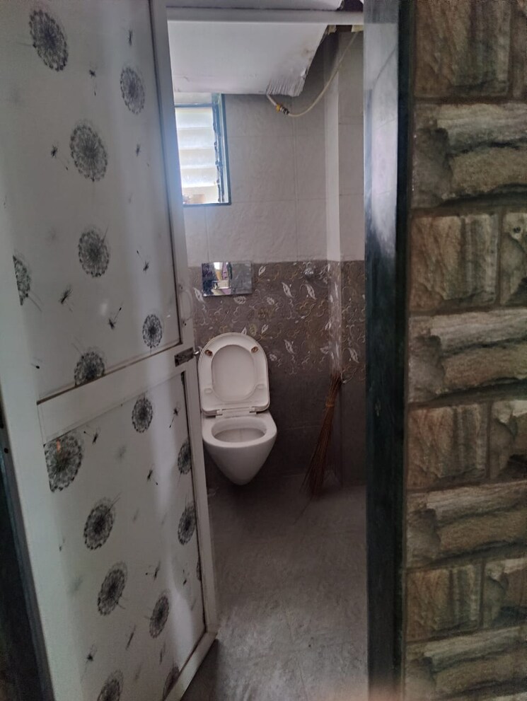 Bathroom, neelgiri-apartment-belapur 4 Bedroom 1500 Sq.Ft. Apartment In Cbd Belapur Navi Mumbai 7347553