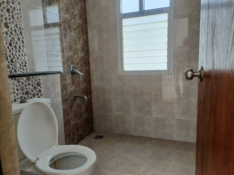 Bathroom, jain-heights-east-parade 3 Bedroom 1785 Sq.Ft. Apartment In Cv Raman Nagar Bangalore 7347813