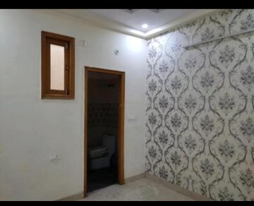Room in 2 BHK Builder Floor at Vasundhara Sector 1 – for Sale