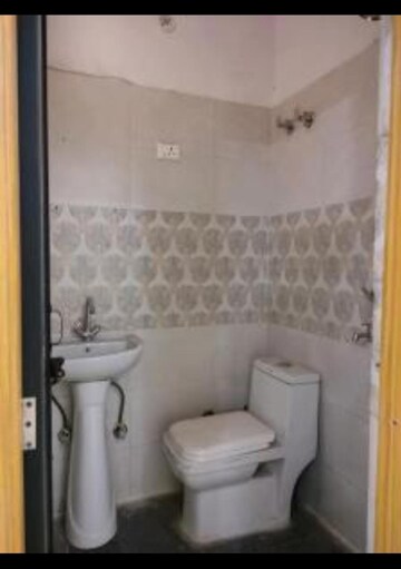 Bathroom in 2 BHK Builder Floor at Vasundhara Sector 1 – for Sale
