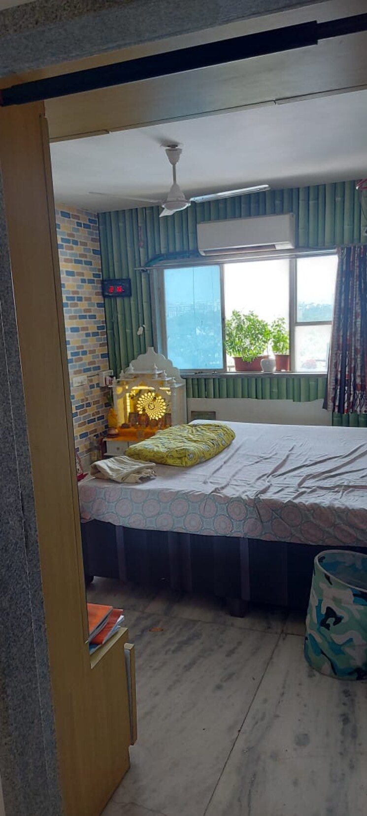 Bedroom, piplod 3 Bedroom 1700 Sq.Ft. Apartment In Piplod Surat 7347933