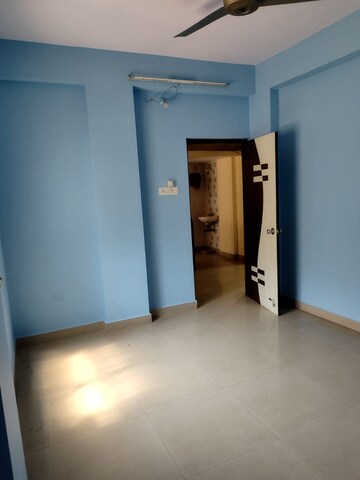 Room in 2 BHK Apartment at Abhyankar Nagar – for Sale